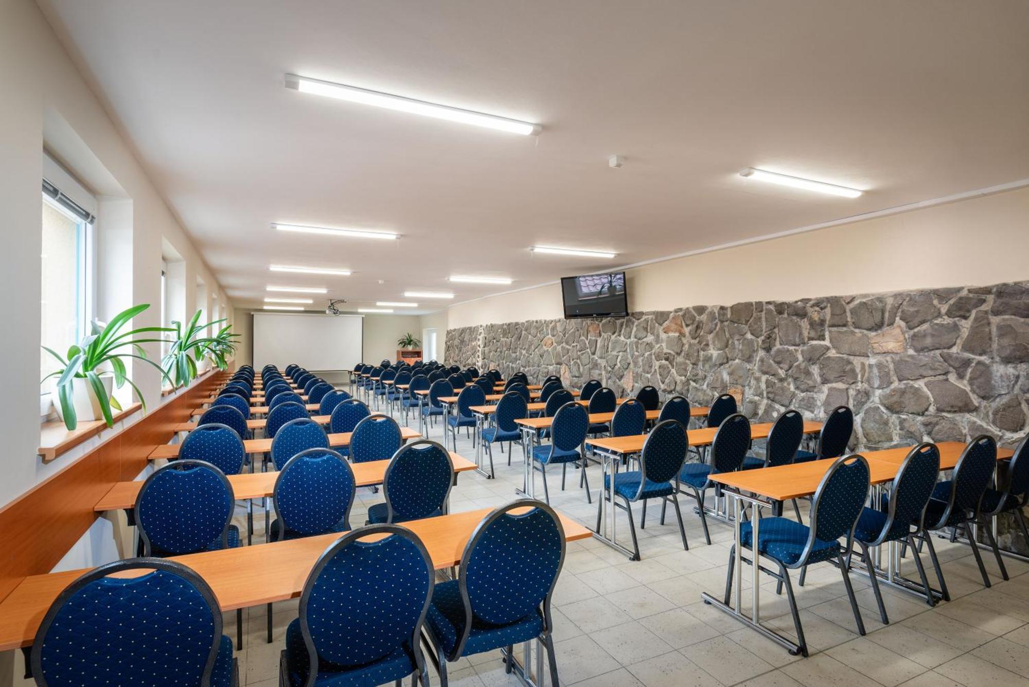 Horsky Hotel Remata Raztocno Exterior photo