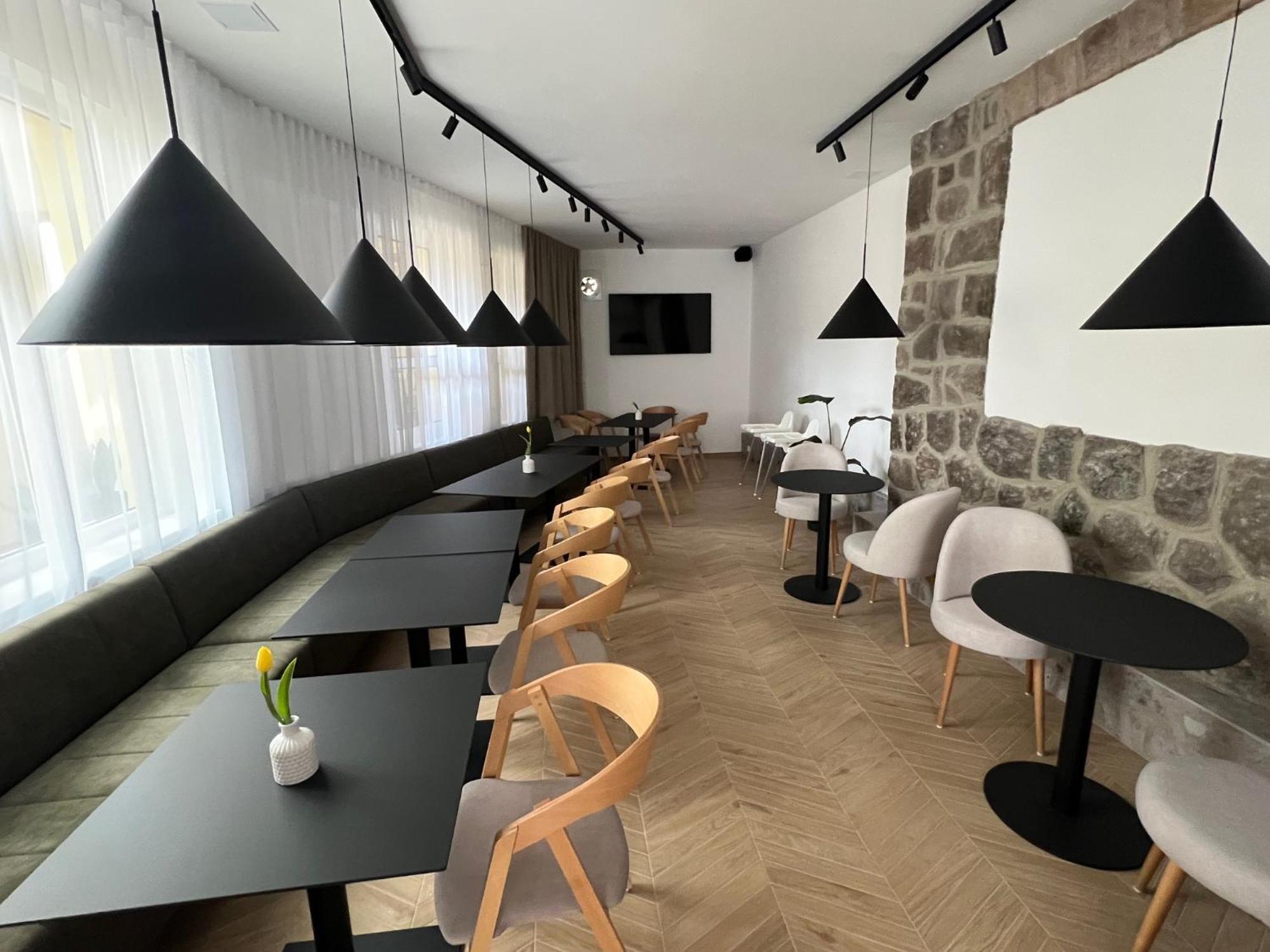 Horsky Hotel Remata Raztocno Exterior photo